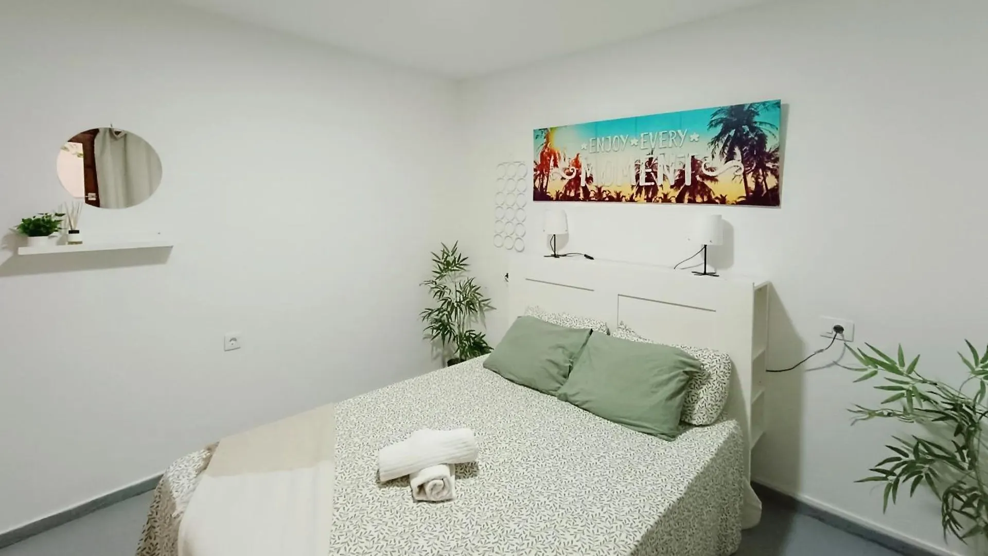 Rentenerife El Medano Beach Life