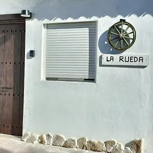 La Rueda, Campo Y Playa En Apartamento
